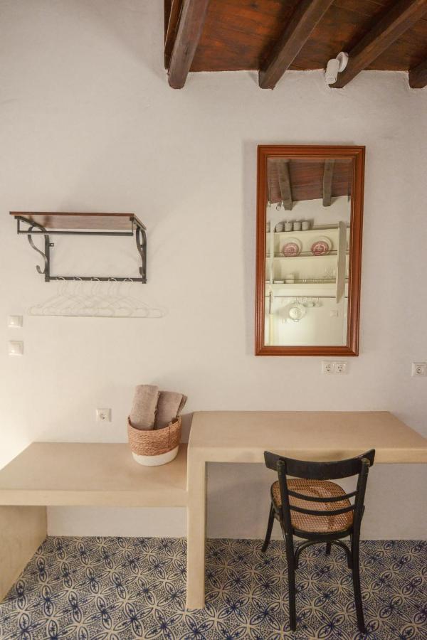 Castrum Traditional Sunset Suites Plaka  Eksteriør billede
