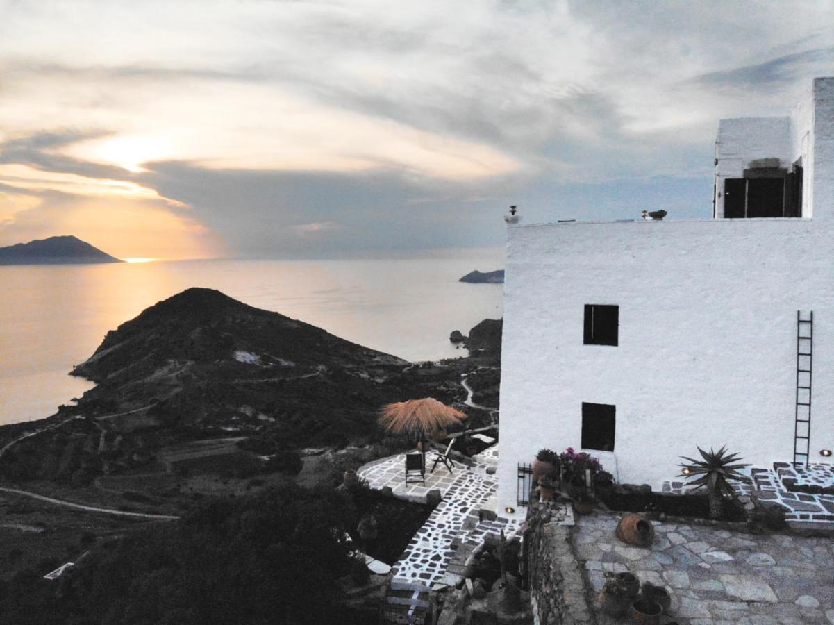 Castrum Traditional Sunset Suites Plaka  Eksteriør billede