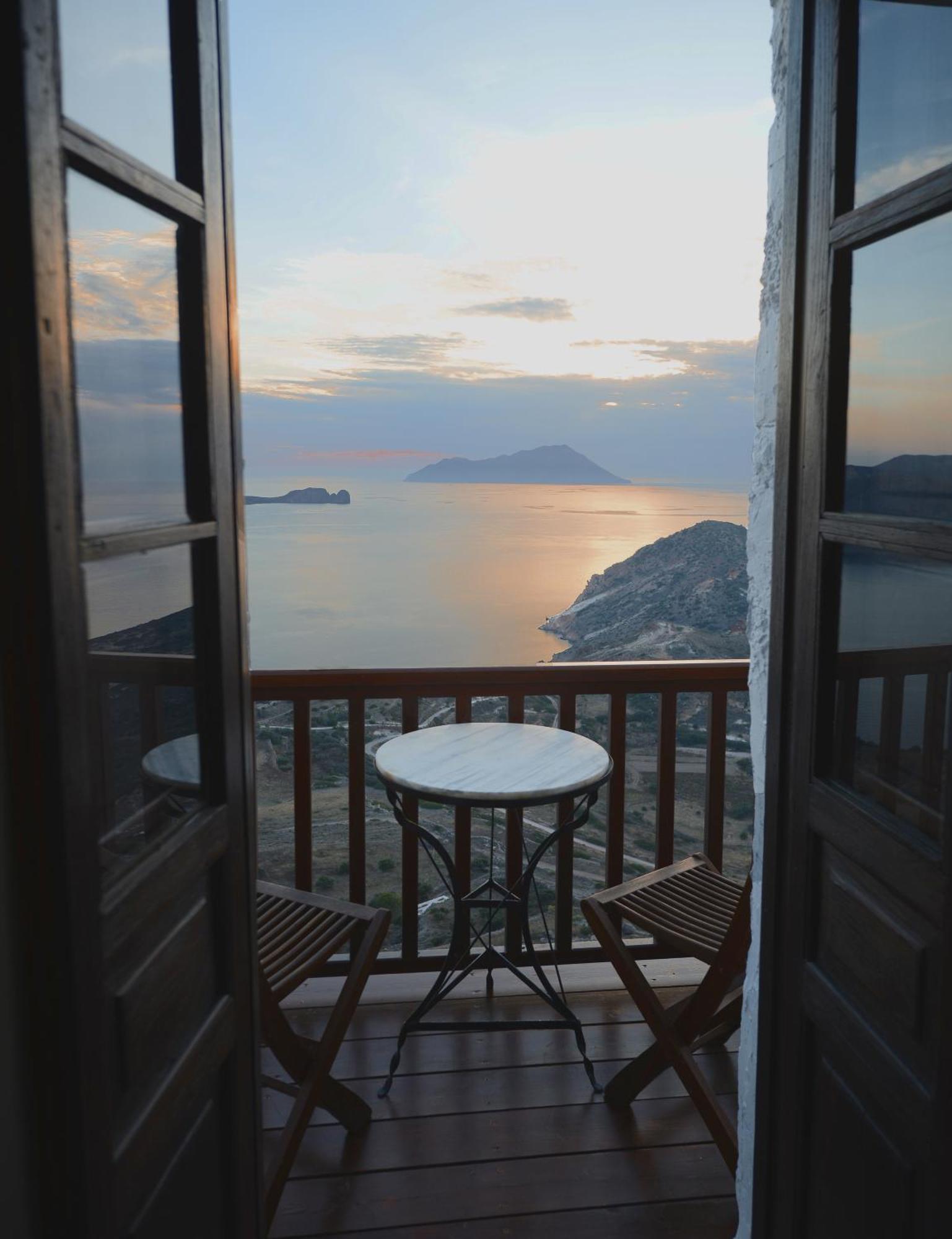 Castrum Traditional Sunset Suites Plaka  Eksteriør billede